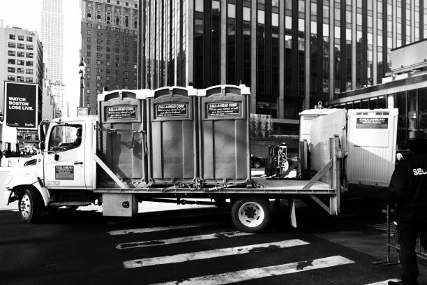 Best Affordable portable toilet rental  in Moses Lake, WA